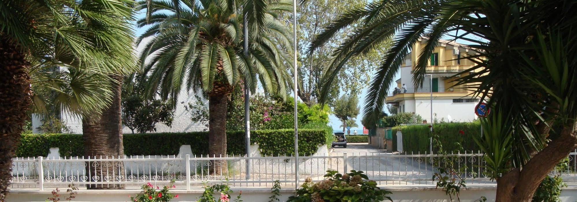 Hotel Caravel Vasto Exterior photo