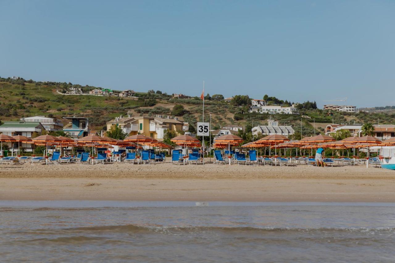 Hotel Caravel Vasto Exterior photo